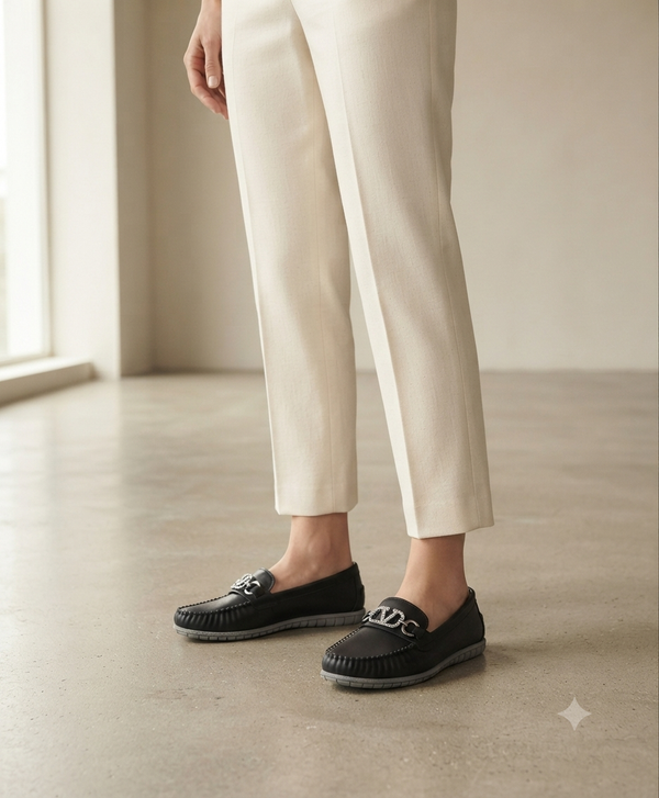 Lunar Taş Aksesuarlı Loafer