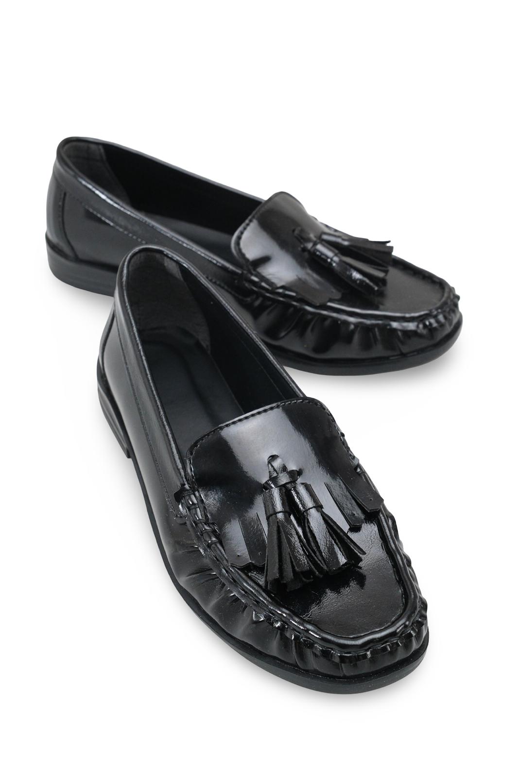 Diva Püsküllü Klasik Kadın Loafer Ayakkabı